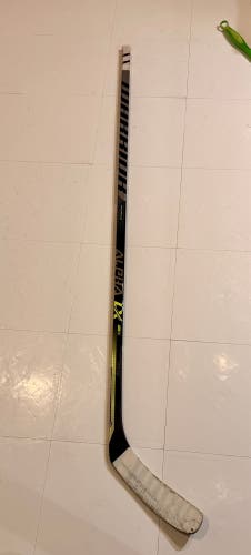 Senior Warrior Alpha LX Pro Left Hand Hockey Stick Toe Pattern 90 Flex (Used)