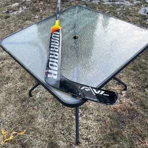 Senior Warrior Ritual V1 Pro+ Regular Goalie Stick 23" Paddle (Used)