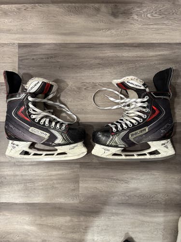 Bauer Vapor X70 Hockey Skates Regular Width 9 (Used)