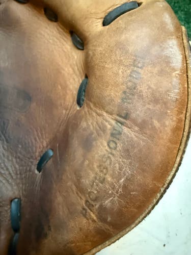 Rawlings RCM45 LH Catcher's Baseball Glove 32" (Used)