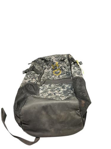 Used Under Armour BASEBALL BAG BB/SB Player Backpack None 11834-S000044579