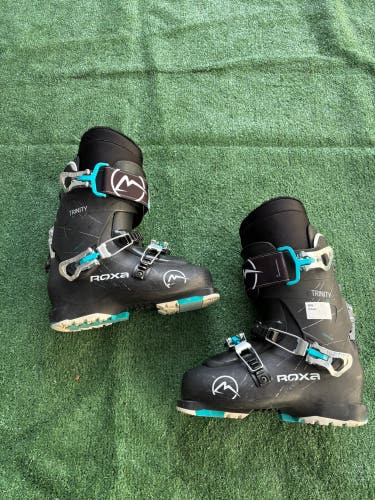 Women's Mondo 24 & 24.5 Roxa Trinity 85 Ski Boots