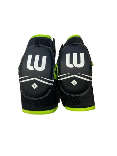 Used WinnWell BLACK AND GREEN ELBOW PADS Youth Elbow Pads LG 11706-S000371550