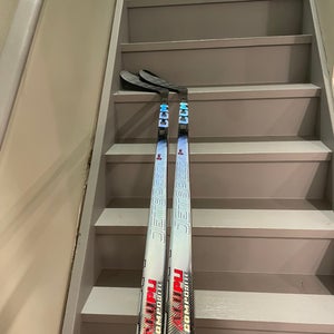 (2 pack) Senior CCM JetSpeed FT8 Pro Left Hand Hockey Stick P29 75 Flex Pro Stock (New)