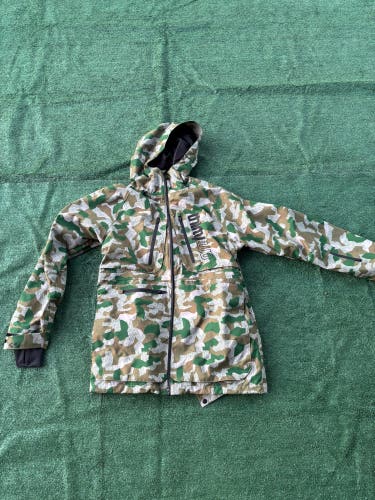 Thirty Two Snowboard Jacket | Men's Large