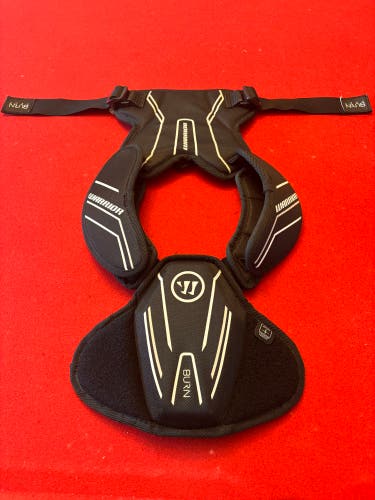 Youth Medium Youth Warrior Burn Shoulder Pads (Used)