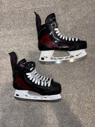 CCM JetSpeed FT890 Hockey Skates Regular Width 8.5