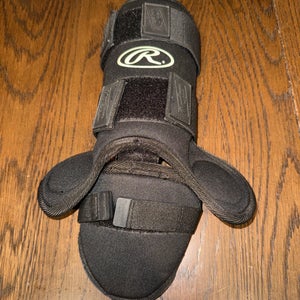 Rawlings (New) Youth Leg Guard