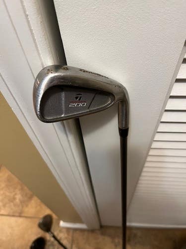 Men's TaylorMade tour preferred Right Handed Regular Flex Graphite/Steel Shaft (Used)