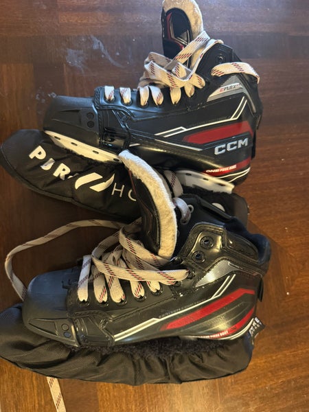 2023 CCM Extreme Flex E6.9 Hockey Goalie Skates Size 5 (Used)