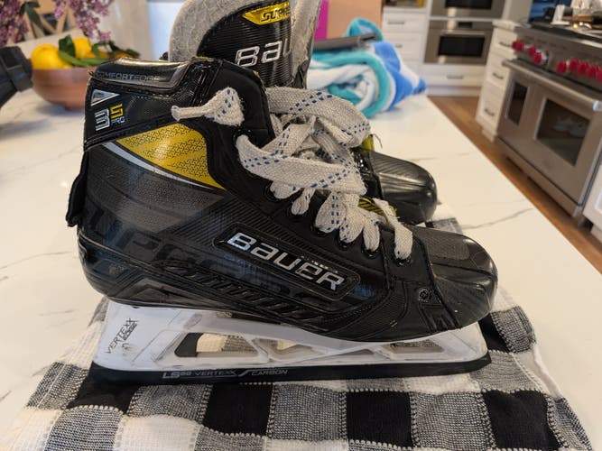 Bauer Supreme 3S Pro Hockey Goalie Skates Regular Width 7 (Used)