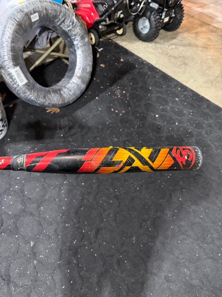 Louisville Slugger LXT Composite Bat (-10) 21 oz 31" (Used)