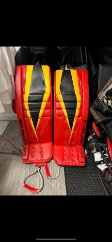 34" True L12.2 Pro Goalie Leg Pads (Used)