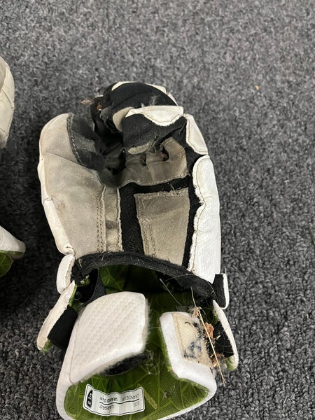 Maverik M5 Lacrosse Gloves (Used)