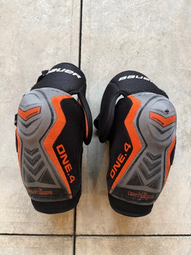 Senior Large Bauer Supreme One.4 Elbow Pads (Used)