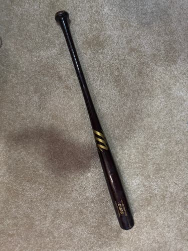 Marucci CU26 Maple Bat (-5) 26 oz 31" (Used)