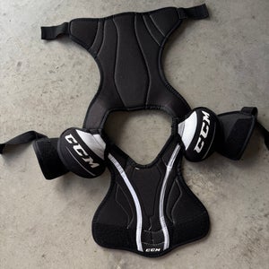 Small / Medium Youth CCM LTP Shoulder Pads (Used)