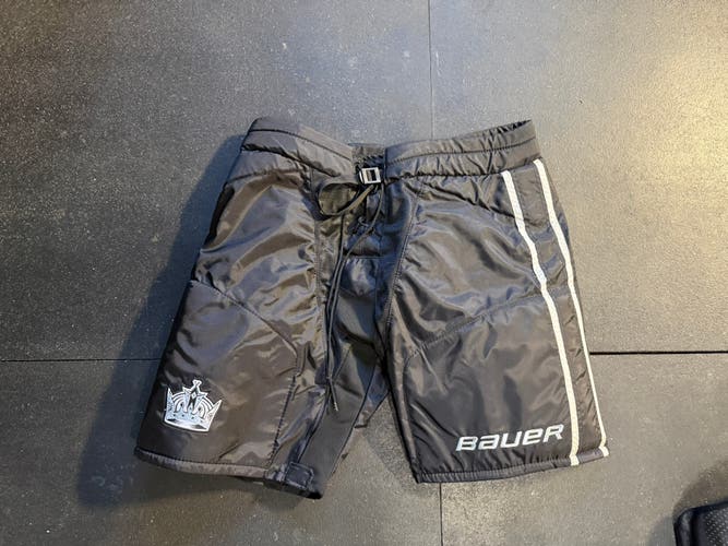 Bauer LA Kings girdle shell/ lower pant attachment sz Large