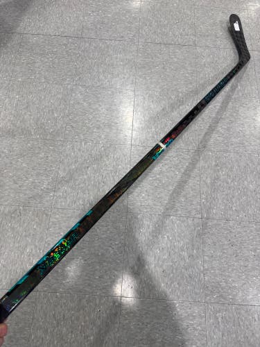 Senior Bauer Twitch Hockey Stick Left Hand P92 77 Flex (Used)