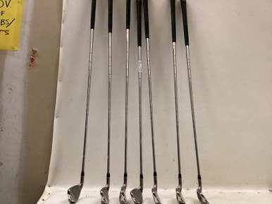 Used Wilson STAFF D300 Mens Iron Set RH 4I-PW 11725-S000497960