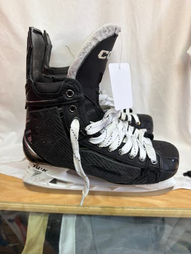 2021 CCM Ribcor 100k Pro Hockey Skates Regular Width Pro Stock 8.5 (Used)