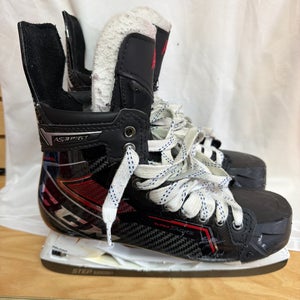 2020 CCM Super Tacks AS3 Pro Hockey Skates Regular Width Pro Stock 9 (Used)