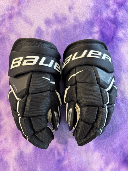 Black Senior Bauer Supreme Ultrasonic Gloves 15" (Used)