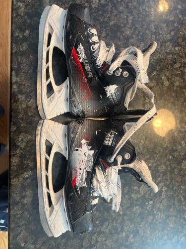 Bauer Vapor XLTX Pro Hockey Skates Size 3.5 (Used)