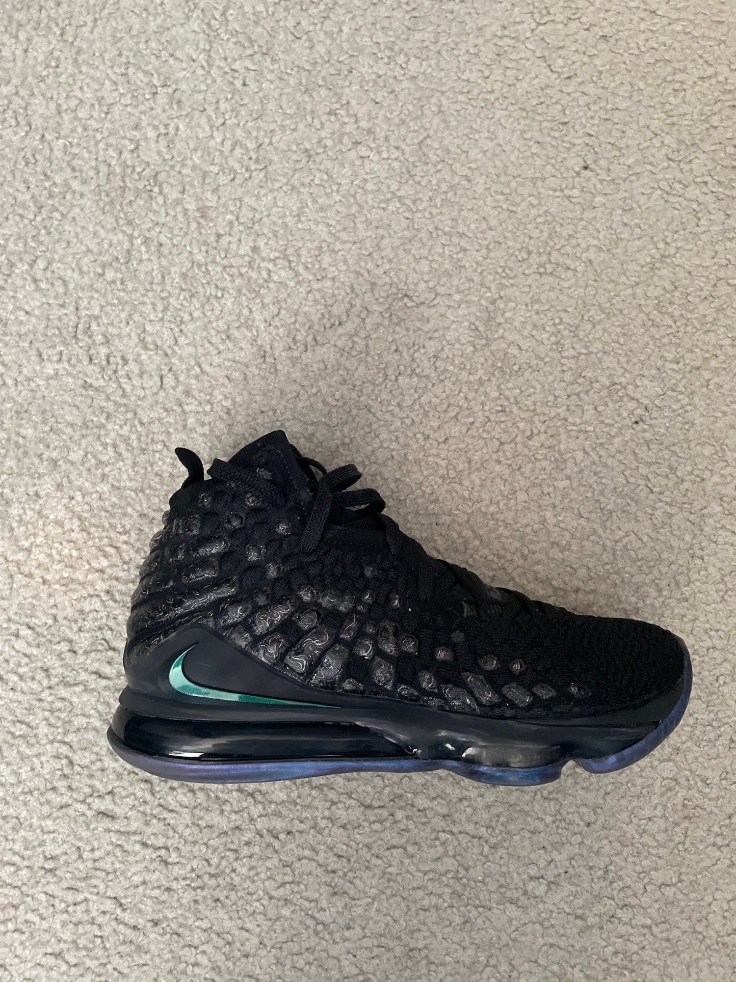 used nike size 17