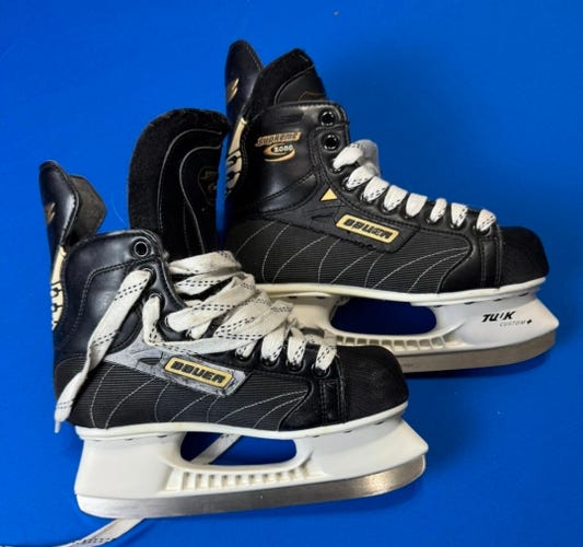 Bauer Supreme 2000 size 6 hockey skates