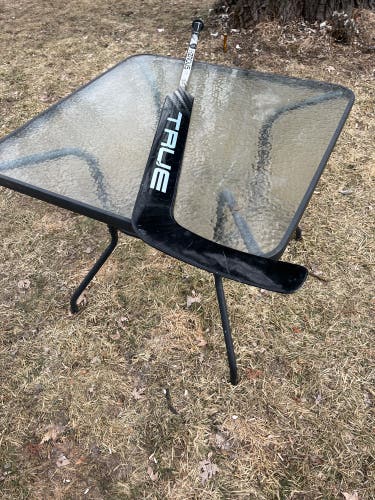 Intermediate True HZRDUS 7x Regular Goalie Stick 24" Paddle (Used)