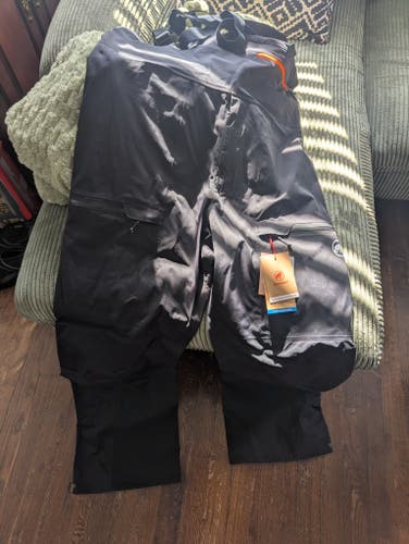 Black Men's Adult Size 38 Mammut Haldigrat HS Bib (New)