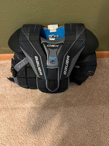 Small / Medium Bauer GSX Goalie Chest Protector (Used)