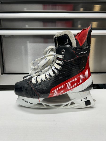 CCM JetSpeed FT4 Pro Hockey Skates Size 6.5 Regular Width Pro Stock 255mm (Used)