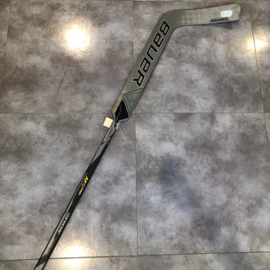 Intermediate Bauer Supreme M5 Pro Goalie Stick Full Right 23" Paddle (Used)