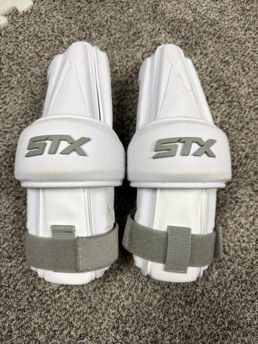 Large Adult STX Stallion 1k Arm Pads (Used)