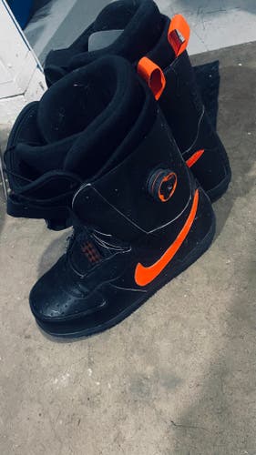 Rare Nike Vapen BOA Snowboard Boots - Black/Orange (Infrared) - Size 11.5