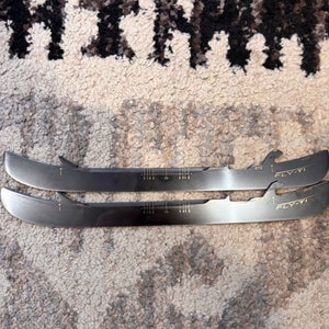 Bauer Fly-Ti 272 mm (New)