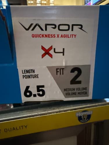 2023 Bauer Vapor X4 Hockey Skates size 6.5 (New)