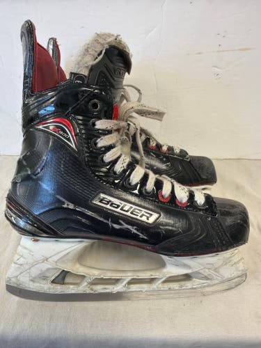 Black Bauer Vapor X800 Hockey Skates Regular Width 6 (Used)