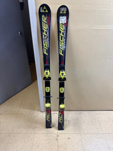 Fischer Racing Skis 145 cm (Used) in decent shape