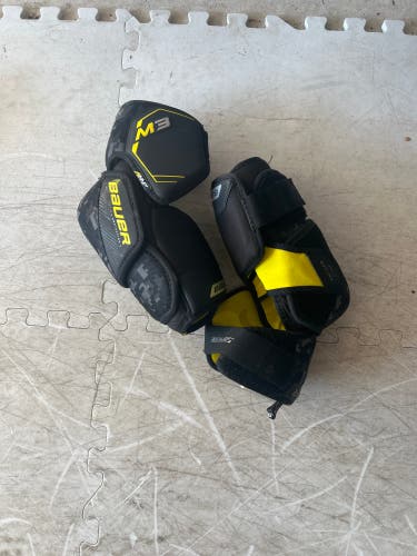 Senior Medium Bauer Supreme M3 Elbow Pads (Used)