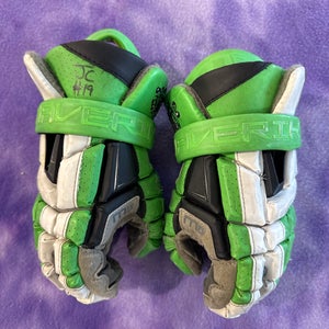 Green Maverik M6 Lacrosse Gloves (Used)