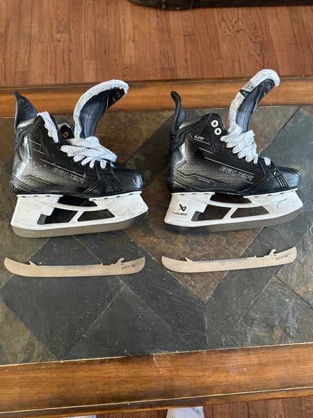 Bauer Supreme M50 Pro Hockey Skates Size 5.5 (Used)