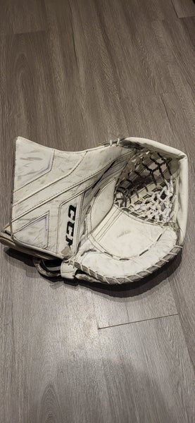 CCM Axis Pro Regular (Used)
