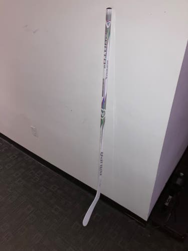 Senior Bauer Proto2 Right Handed Hockey Stick P92 70 Flex (Used)