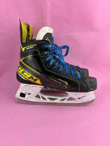 CCM Super Tacks 9370 Hockey Skates SR 5.5D