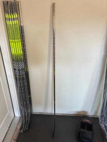 Senior Warrior Alpha LX 20 Left Hand Hockey Stick 95 Flex Pro Stock (Used)