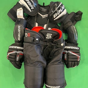 Bauer Hockey Starter Kit | Youth