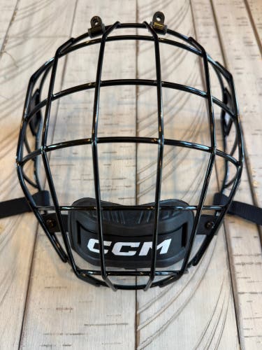 Senior Large CCM FM580 Full Cage (New)